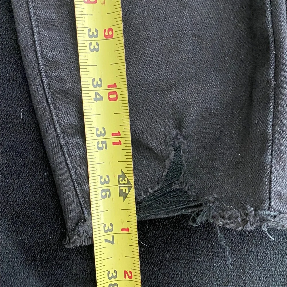 Universal Thread mid rise skinny black jeans - Picture 5 of 7